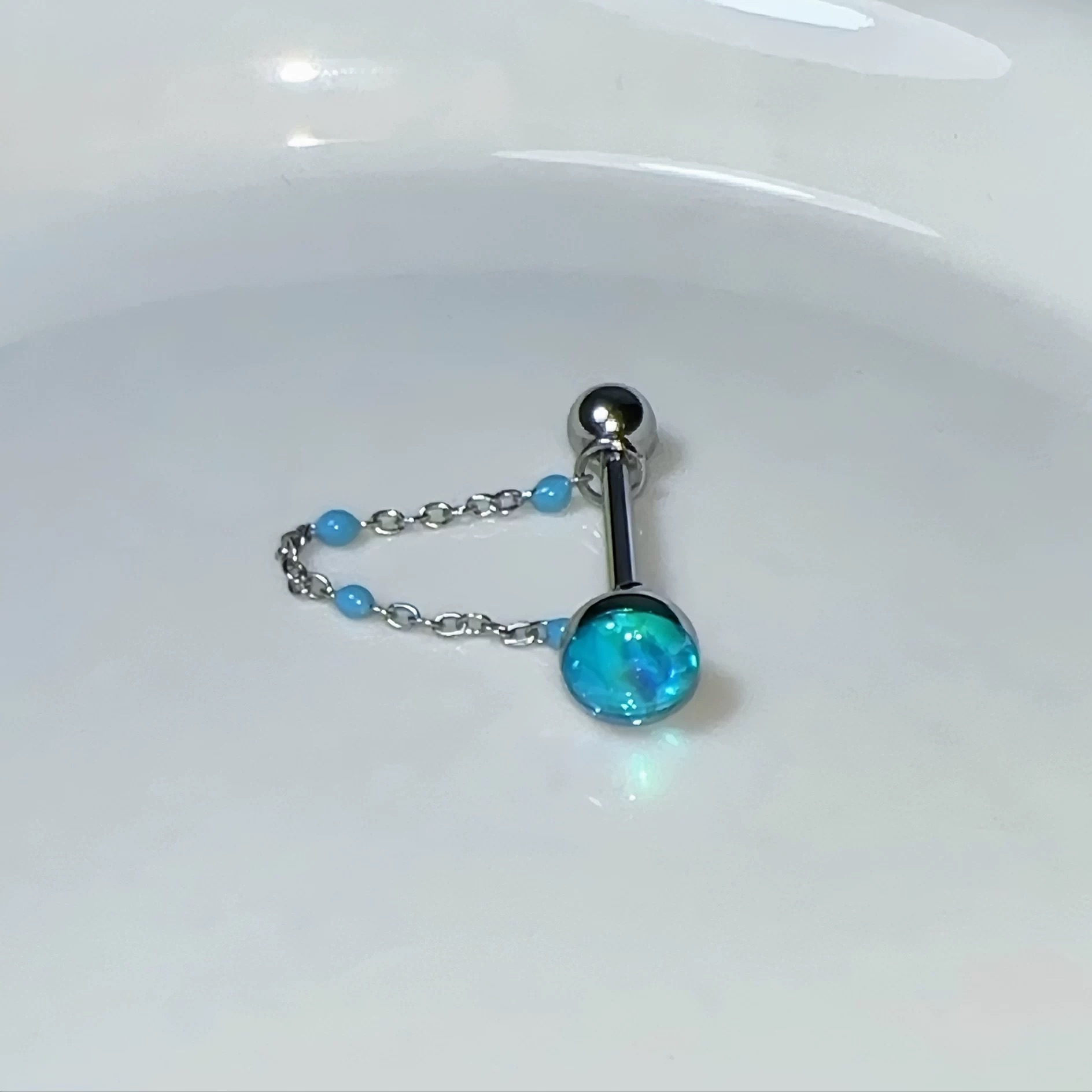 قطعة واحدة - مجوهرات ثقب اللسا - مراجعة Titanium Steel Ring وسعره