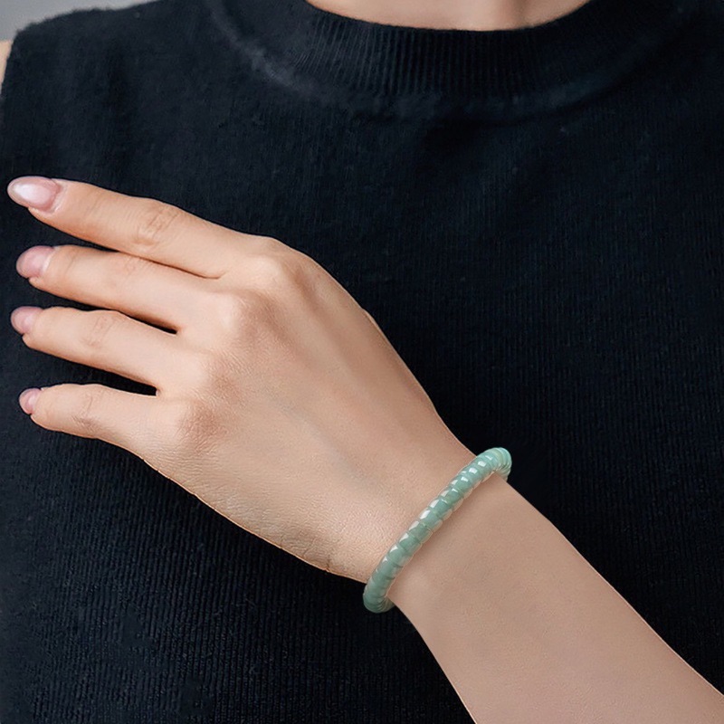 سوار من اليشم الطبيعي من الدرج - مراجعة Jewelry & Watches Sp Zo O وسعره