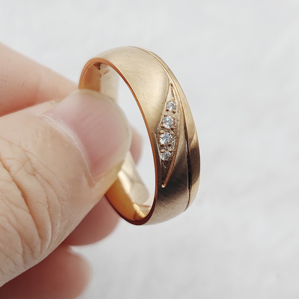 طقم زوجين مطلي بالذهب الوردي ع - مراجعة Titanium Steel Ring وسعره